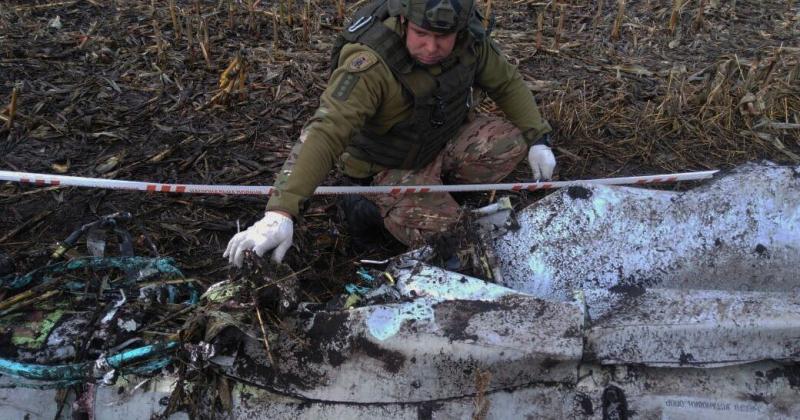 У Сумській області спеціалісти з розмінування успішно ліквідували ворожу авіаційну ракету Х-59. Фотозвіт.